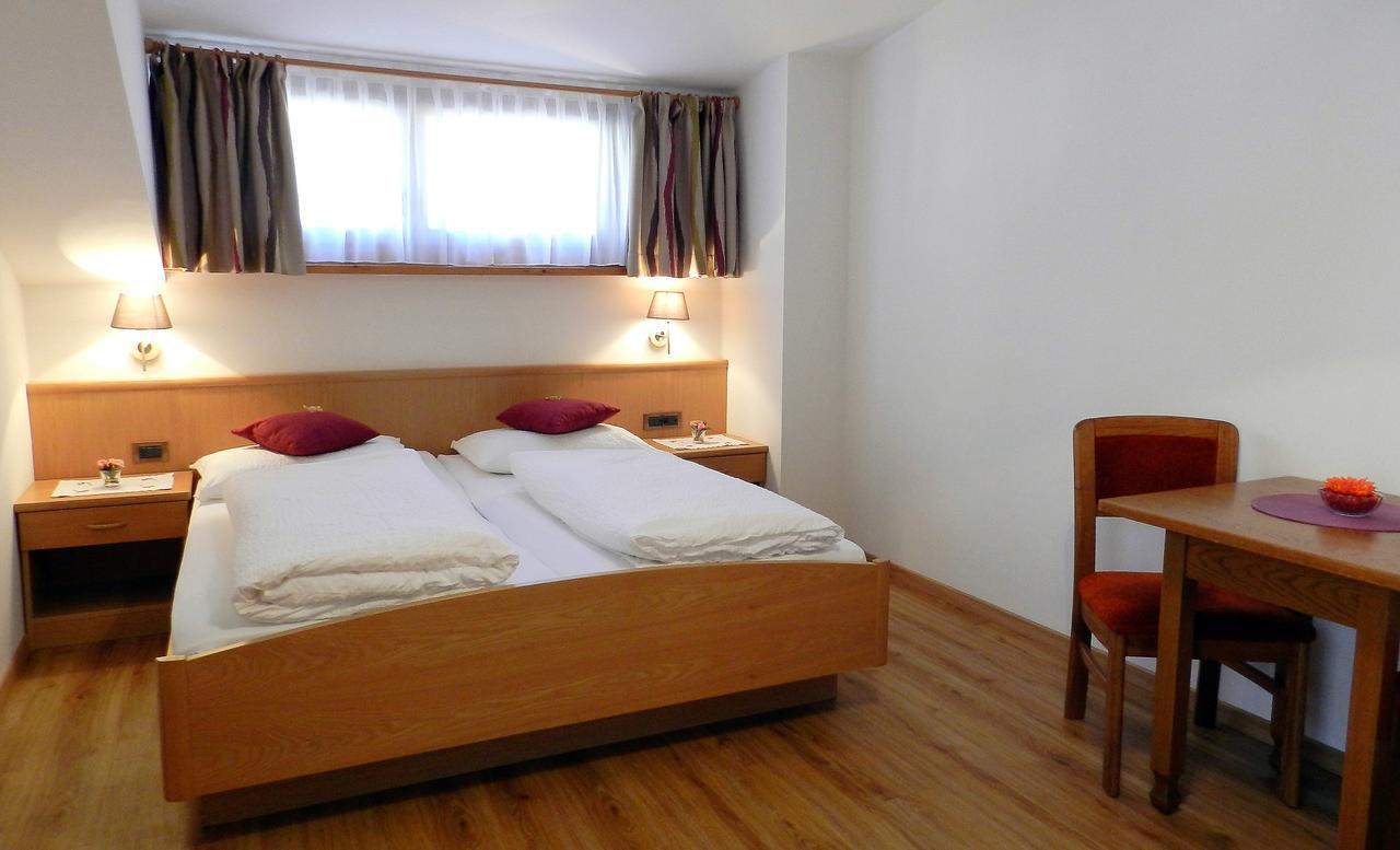 Aparthotel Katiuscia Selva di Val Gardena Exteriér fotografie